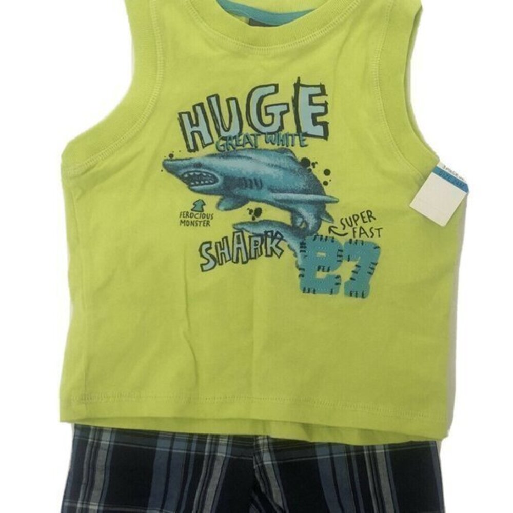 Signature Kids Headquarters 2pc set 24 months shor